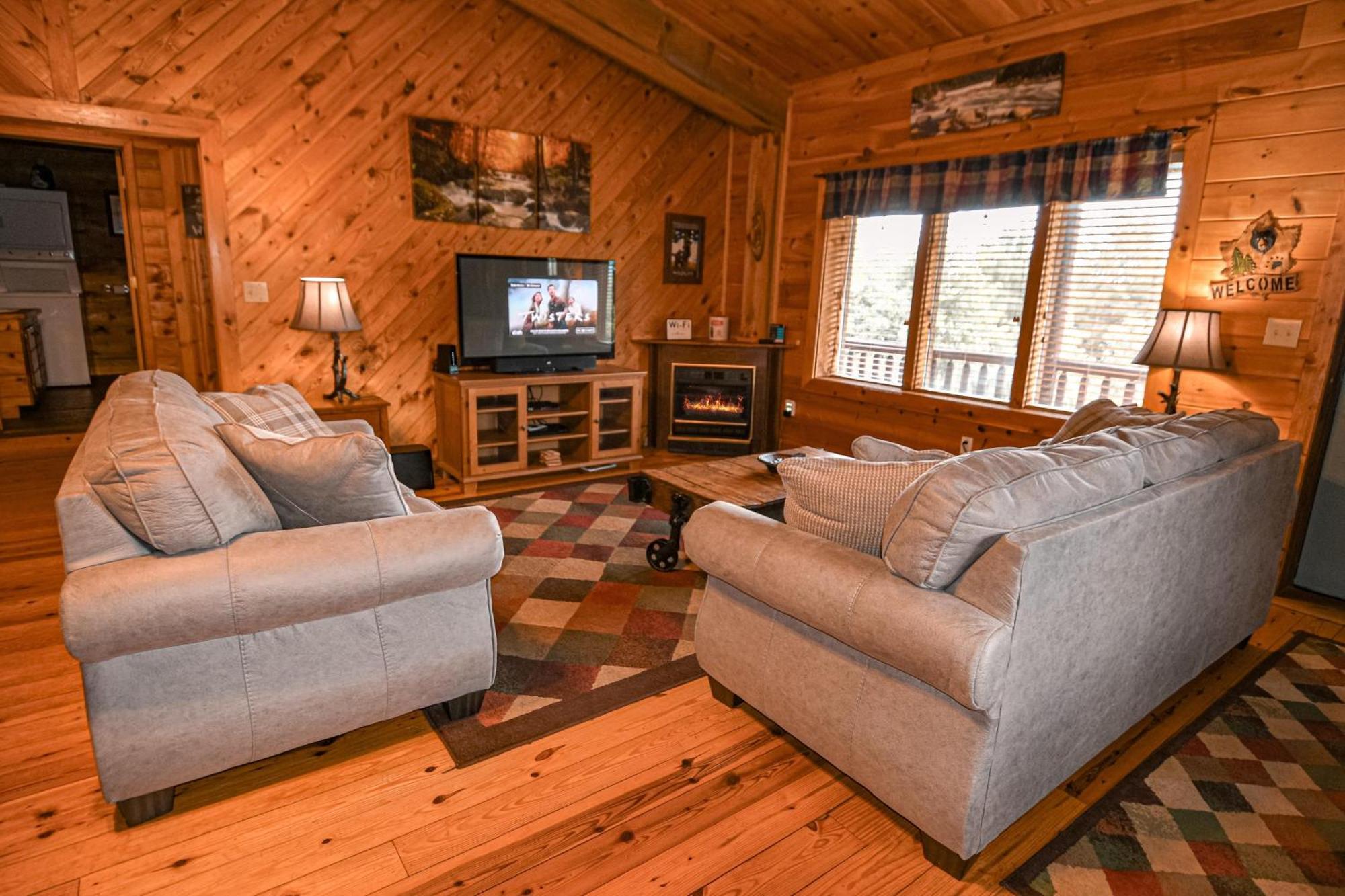 Eula Mae- Ocoee River Area Copperhill Luaran gambar